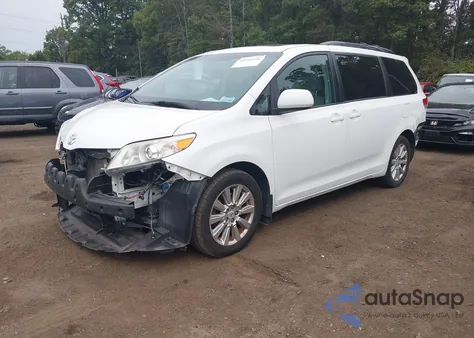 2011 Toyota Sienna Xle from USA, damaged, VIN 5TDDK3DC3BS020227